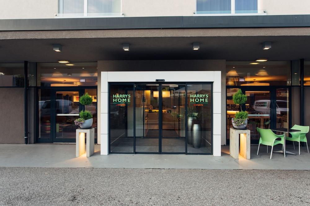 Harry'S Home Linz-Urfahr Hotel & Apartments Exterior foto