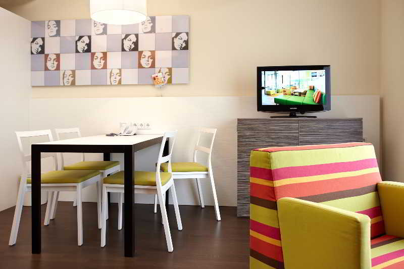 Harry'S Home Linz-Urfahr Hotel & Apartments Exterior foto